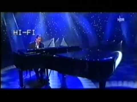 The Sweetest Kiss of All - Chris de Burgh