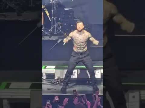 Alex terrible no mic scream #alexterrible