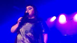 Beth Ditto - Careless Whisper (George Michael Cover) (Omeara London 11/04/17)