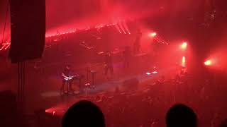 Nine Inch Nails - Over and Out + Hurt (Live in Boston 10-19-18)
