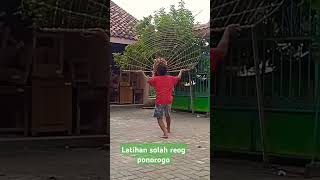 Download lagu Latihan Solah reog Ponorogo #viralvideo #trendingshorts #shorts mp3