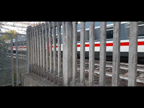 treno intercity 541 in transito a narni amelia alle 19:25.   15/05/2023