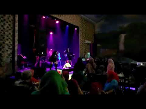 Konser Akbar Duo Semangka