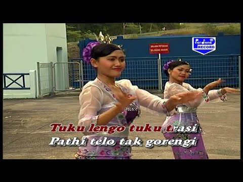 Jithul Sumarji-Wurianti - Sewu Tresno (Official Music Video)