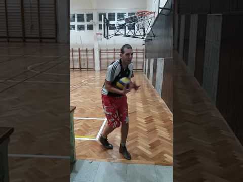 Sport-Röplabda-FEJELÉSEK, ÖKÖLLEL ÜTÉSEK :D :D