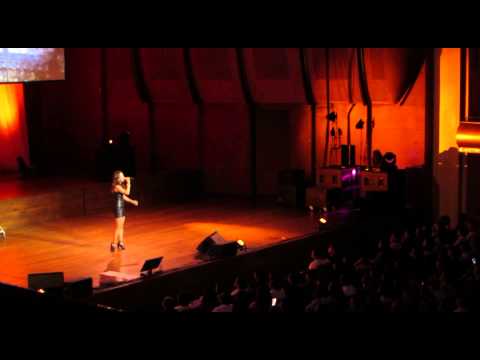 [Fancam] 140830 Baek Ji Young - Sentimental Memories - NYC - Spring Rain
