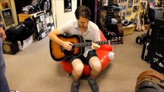 Blake Mills stops by Norman's Rare Guitars