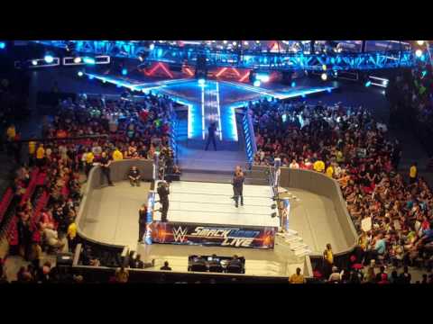 (FULL) WWE SmackDown Live 5-2-17 Start of the show