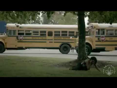 The Vampire Diaries 8x03 Damon attacks Bonnie  Alaric uses the weapon against Sybil