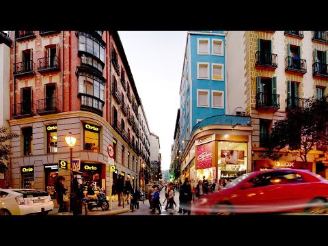 Walking tour Calle Fuencarral, Madrid 🇪🇦 | Morning stroll | Ultrawide lens | John Deanon Vlog