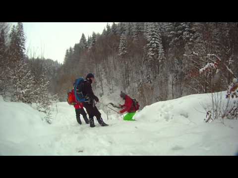 Barlogul Ursului  trekking