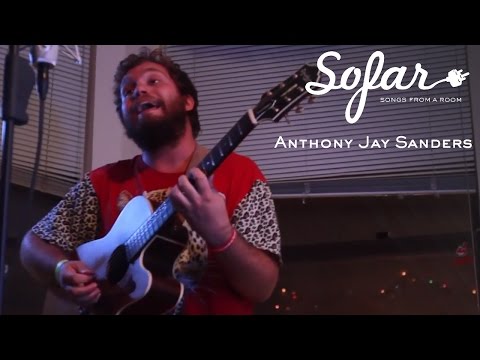 Anthony Jay Sanders - Alone In The Rain, Out Of Sight | Sofar Chicago