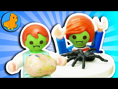 EKLIGES ESSEN CHALLENGE! Eklige Bohnen vs. Schleim? Playmobil Film | Familie Vogel