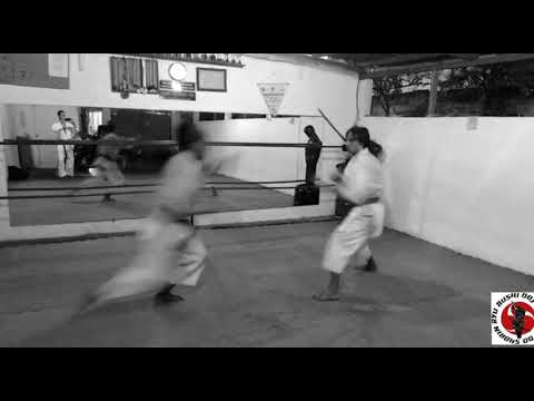 Sabaki +mawashi geri+ ura mawashi geri + osoto gari + otoshi sanbom zuki