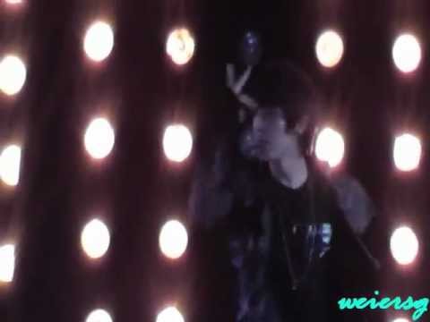 120407 KMW 2012 in Bangkok - MBLAQ Singing It's War (Lee Joon)