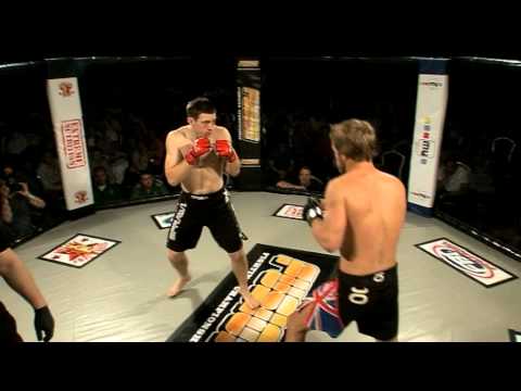 Chas Scott vs Steven Elliott