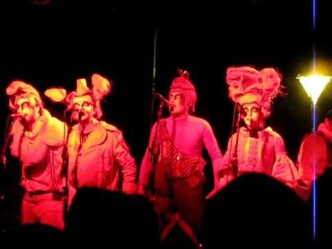 Violencia - Agarrate Catalina [Puerto Madryn 02 Oct 2011]