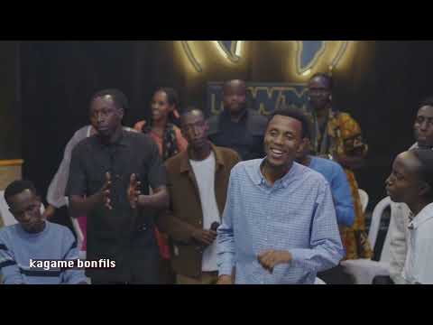 UMUKUNGA/ MUKIYAGA|| UMWUKA WERA BY Tresor Zikama (cover) NDAYISHIMIYE FT Kagame pianist 