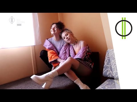 Védtelen - Solére és Brenka közös dala