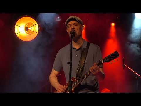 Thorbjørn Risager & The Black Tornado - Kinotheater Madlen - 10.06.2022 - Long Forgotten Track