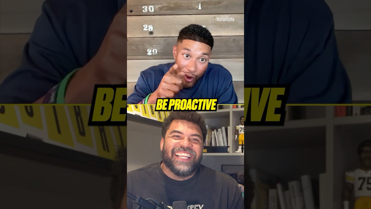 Marcus Freeman gives some tips on keeping your hair sharp 😂😂😂 #marcusfreeman #notredame