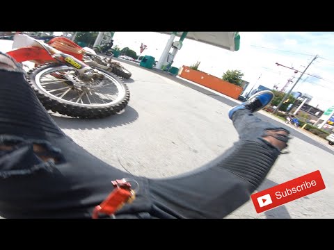 I Crashed My Dirt Bike In FRONT OF THE POLICE !!