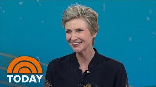 Jane Lynch On Hosting ‘Weakest Link,’ Starring In ‘Funny Girl’ On Broadway video