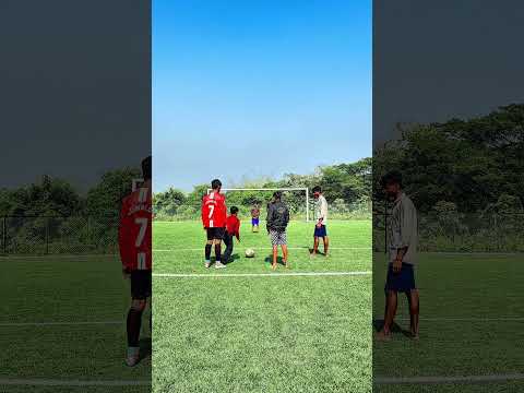 100% Incredible Free Kick 🥶🔥⚽️ #footballskills #footballshorts #football #shorts