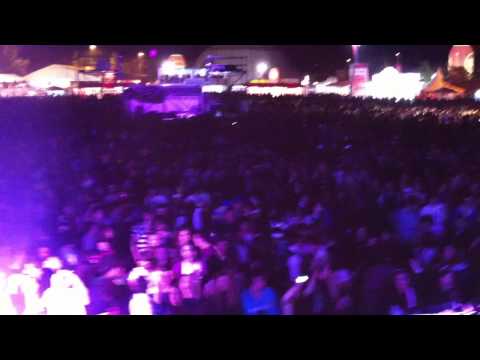 YOLANDA BE COOL drops ZOMBIE DISCO SQUAD 'PINKY' in PORTUGAL 2011