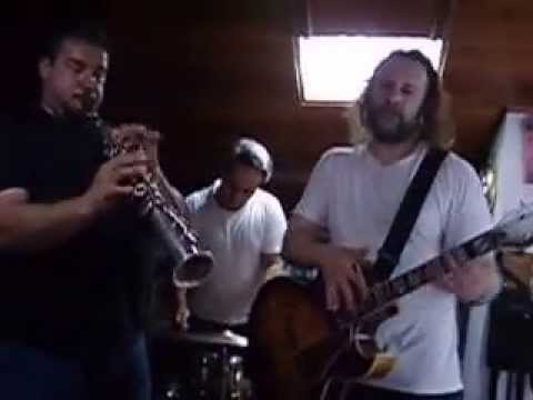 HIKIKOMORI free impro-jazz, experimental, avant-garde, instant composing, rehearsal June 2014 (II)