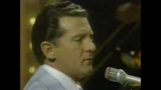 Jerry Lee Lewis  - Who&#39;s gonna play this old piano (Pop Goes Country 1976)