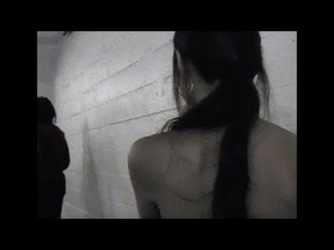 Yel - 'surprise party' Visualizer