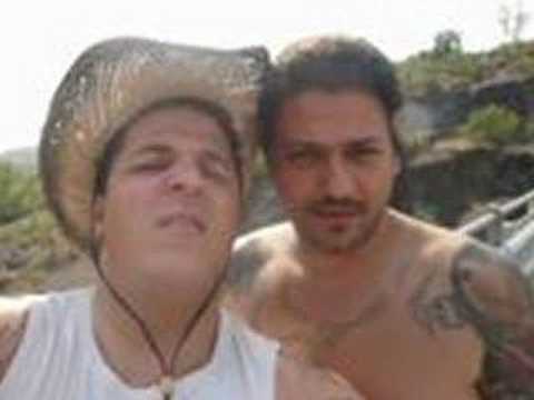 Taki tsan ft Eisvoleas-skan oi lykoi