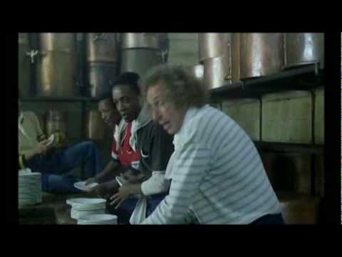 Pierre Richard - Je prend l'assiette...