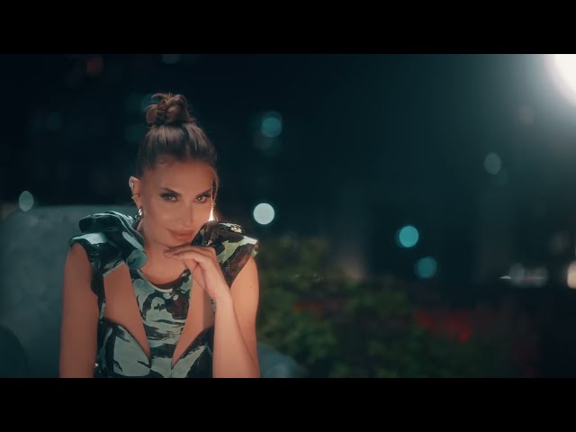 Kafamin Ici von Ebru Yasar ((jetzt ansehen))