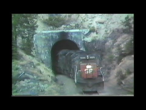 988. SOUTHERN PACIFIC SP 9225 HELPER set at Tunnel # 5 by Cruzatte Oregon on September 5 1987 with 6
