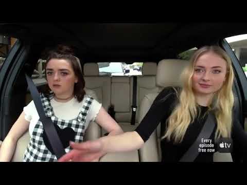 Maisie & Sophie 🎤karaoke stark #maisiewilliams #sophieturner #gameofthrones #sansastark #aryastark