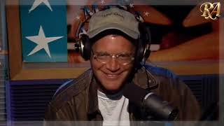 The UNMISSABLE FIRST TV MEETING of David Letterman and Howard Stern! MQDEFAULT Thumbnail