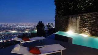 Club Des Belugas - The Nil Reference