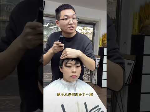 Funny Chinese man cutting the hair style