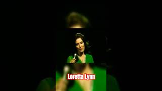Loretta Lynn – Coal Miner&#39;s Daughter #countrymusic