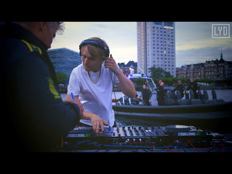 Unstoppable DJ set in Copenhagen Harbour | Rasmus Lützen | Bass House | LYD