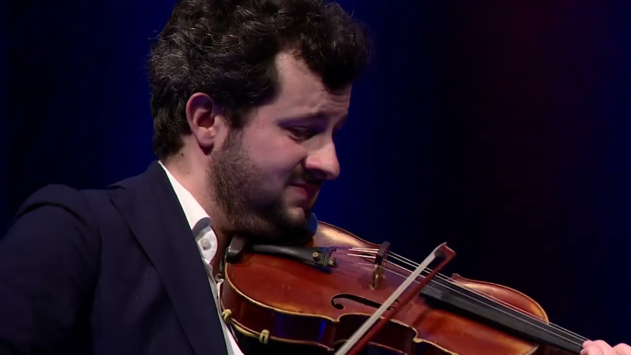 Haydn - Trio Hob.XV:37 in F Major