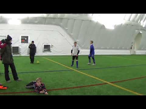 Jouluterwa 7.12.2019, P13 kilpa: Ajax P07 - PK-37 valkoinen, 2. jakso