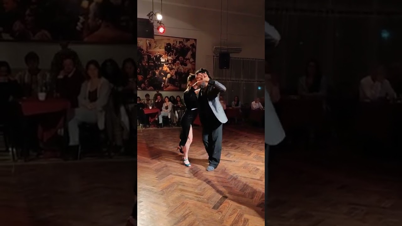 Virginia Cutillo y Juan Cantone. Melodía oriental (Francini) Milonga Parakultural 31may22