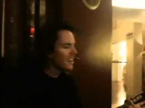 Crofton Orr - Walk Away, from the Pieds Nus Sur Les Limaces Soundtrack