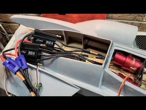 Pt4 Twin Motor Rc Drag Boat Build - Dual Esc Setup, Water Cooling & Float Test