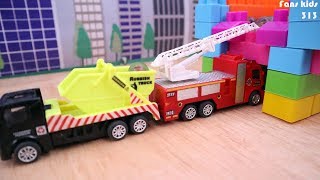 Download lagu Mainan Mobil / truk pemadam kebakaran, truck sampah dan kelereng untuk anak - anak mp3