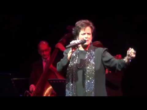 Nancy Toro - Lo Que Pasa Contigo (Video/En Vivo)