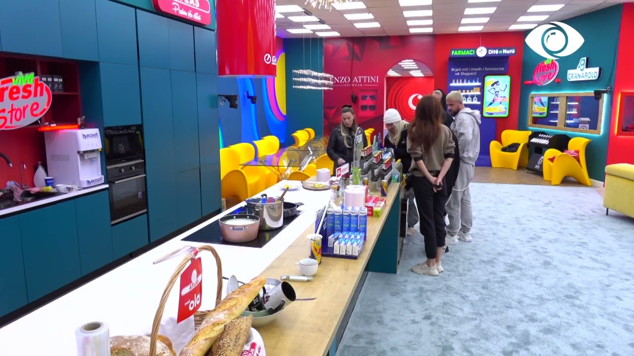 Do shkojmë të bëjmë Oltën të bukur/ Luizi nuk i kursen batutat